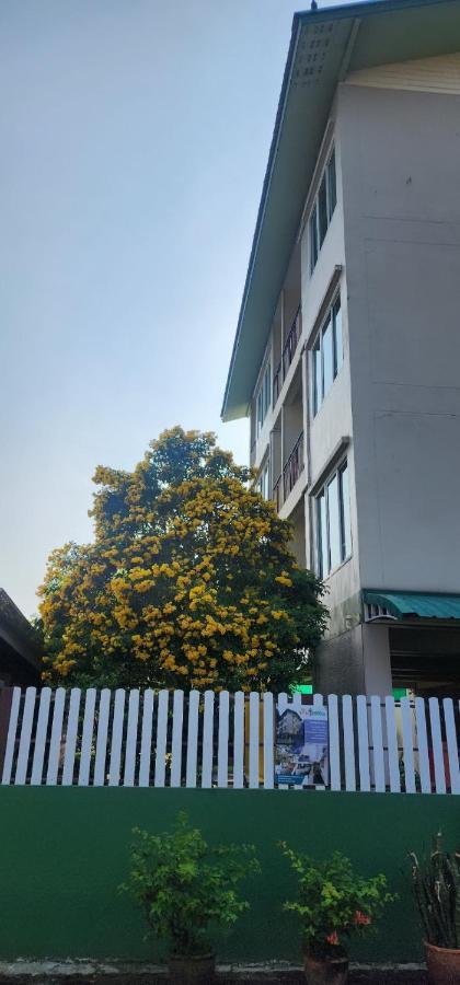 Bann In Suan Apartment Банкок Екстериор снимка