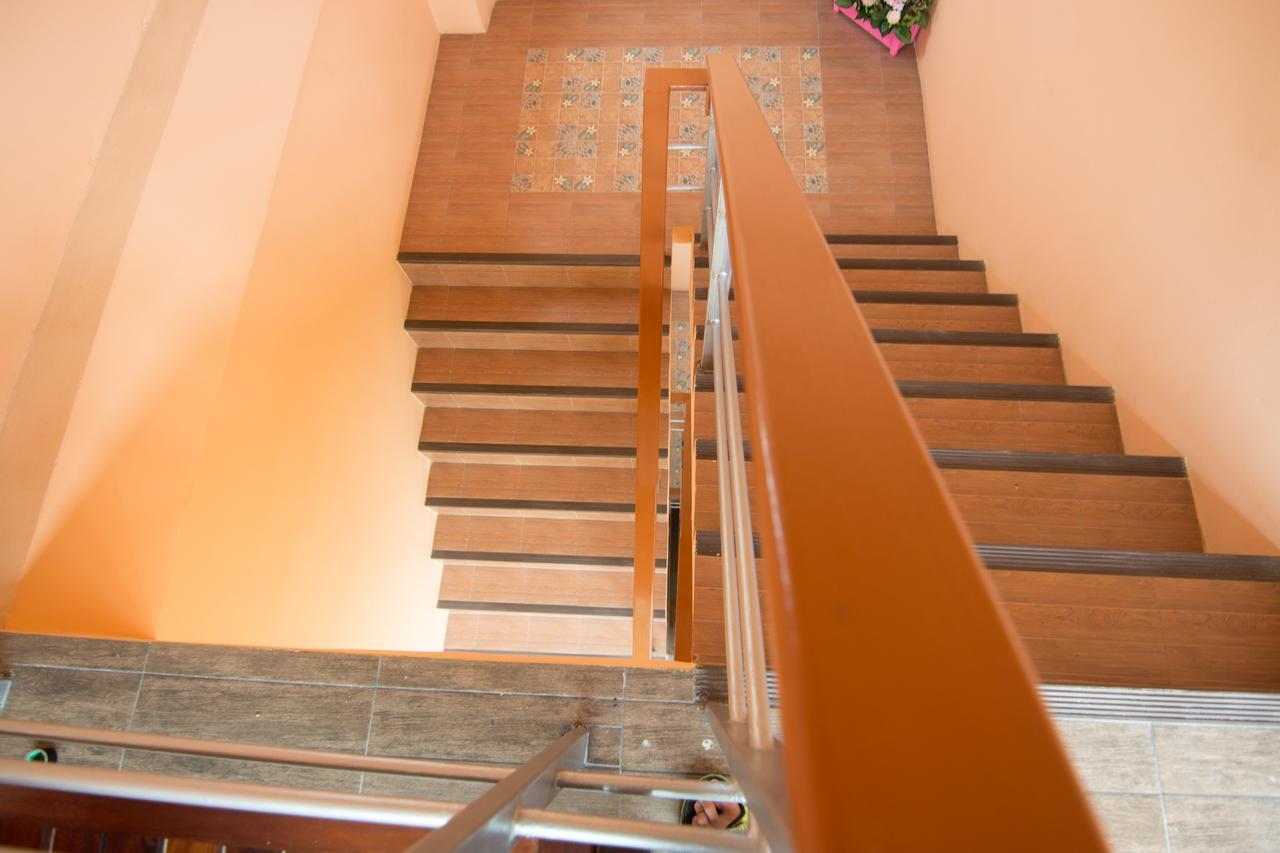 Bann In Suan Apartment Банкок Екстериор снимка