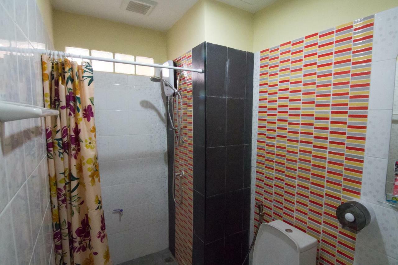 Bann In Suan Apartment Банкок Екстериор снимка